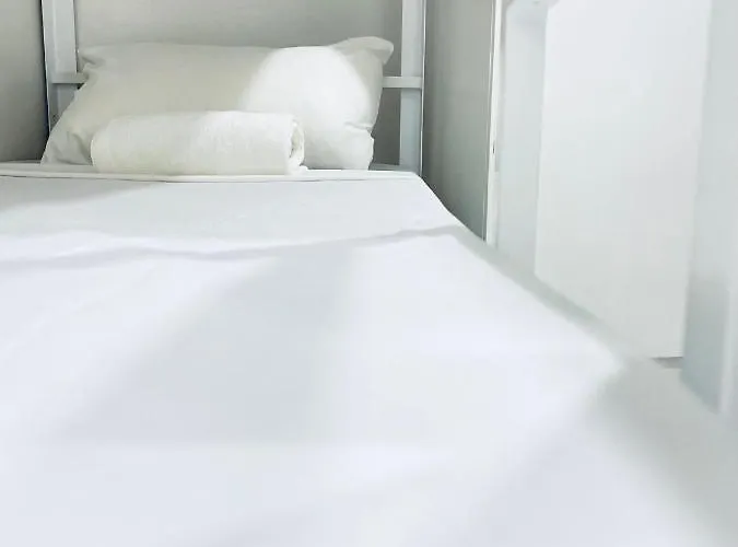 Hostel Idorm J. Victor *